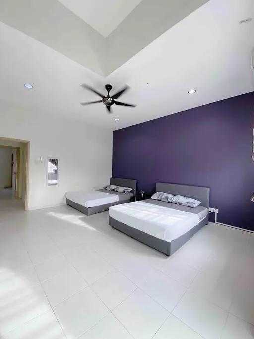 Niana Homestay Melaka -Near Town Holiday home Malacca