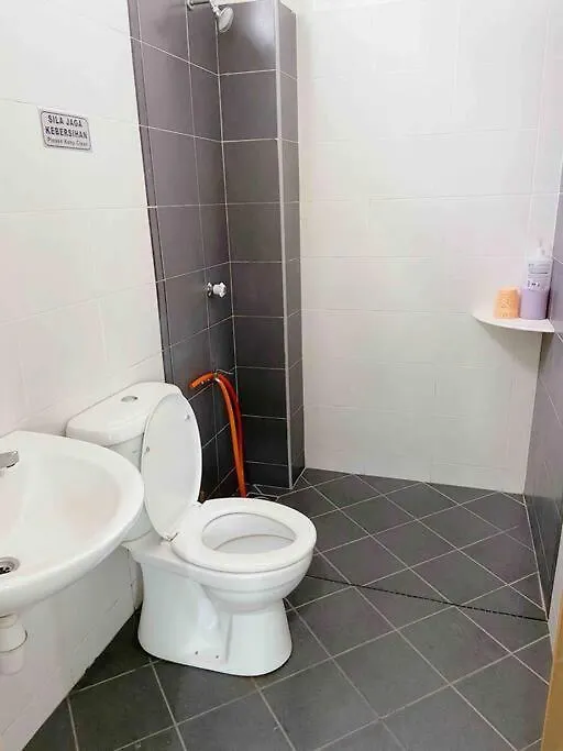 Niana Homestay Melaka -Near Town